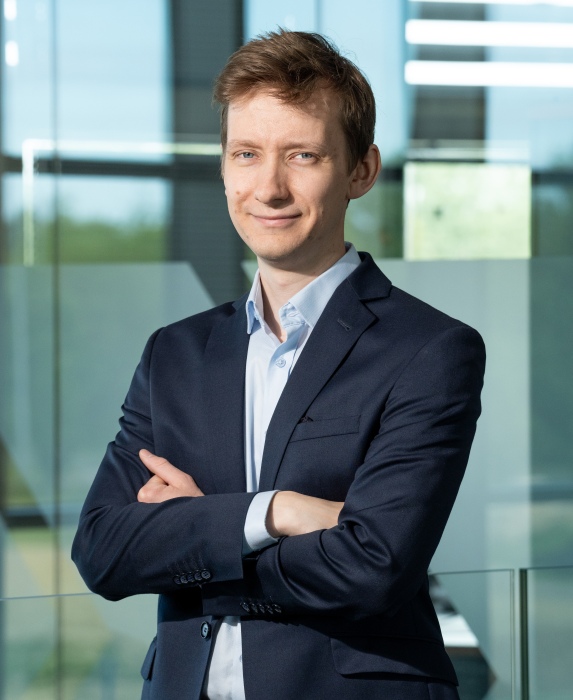Google AlphaEvolve FM Logistic Mateusz Klimowicz