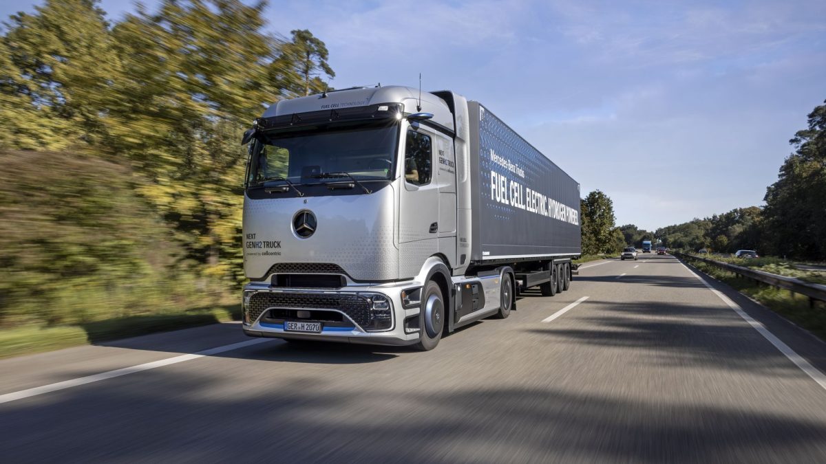 Dachser Daimler Truck Ciężarówki