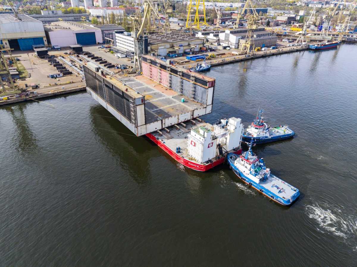 Zdjęcie: Stocznia Szczecińska „Wulkan” Wodowanie Doku