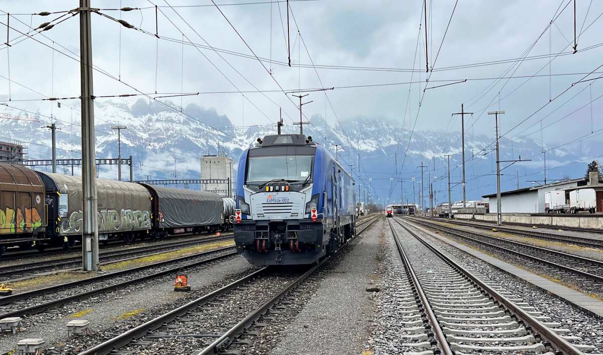 NEWAG Griffin Homologacja Transport Kolejowy Lokomotywa