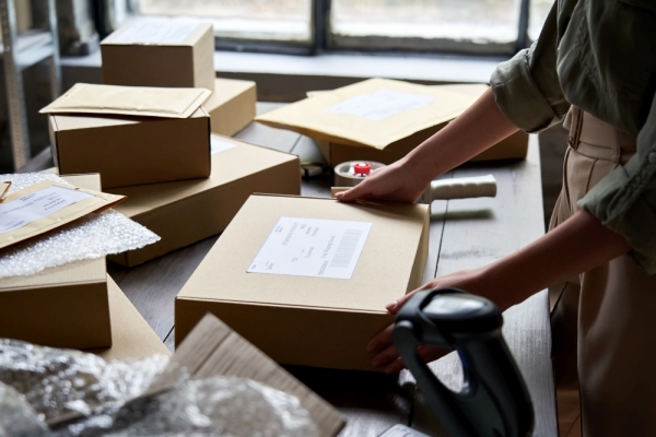 Logistyka zamówień przy rosnącym udziale kanału e-Commerce